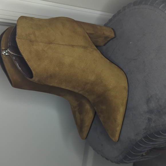 Marc Fisher Shoes - New Marc Fisher Boots